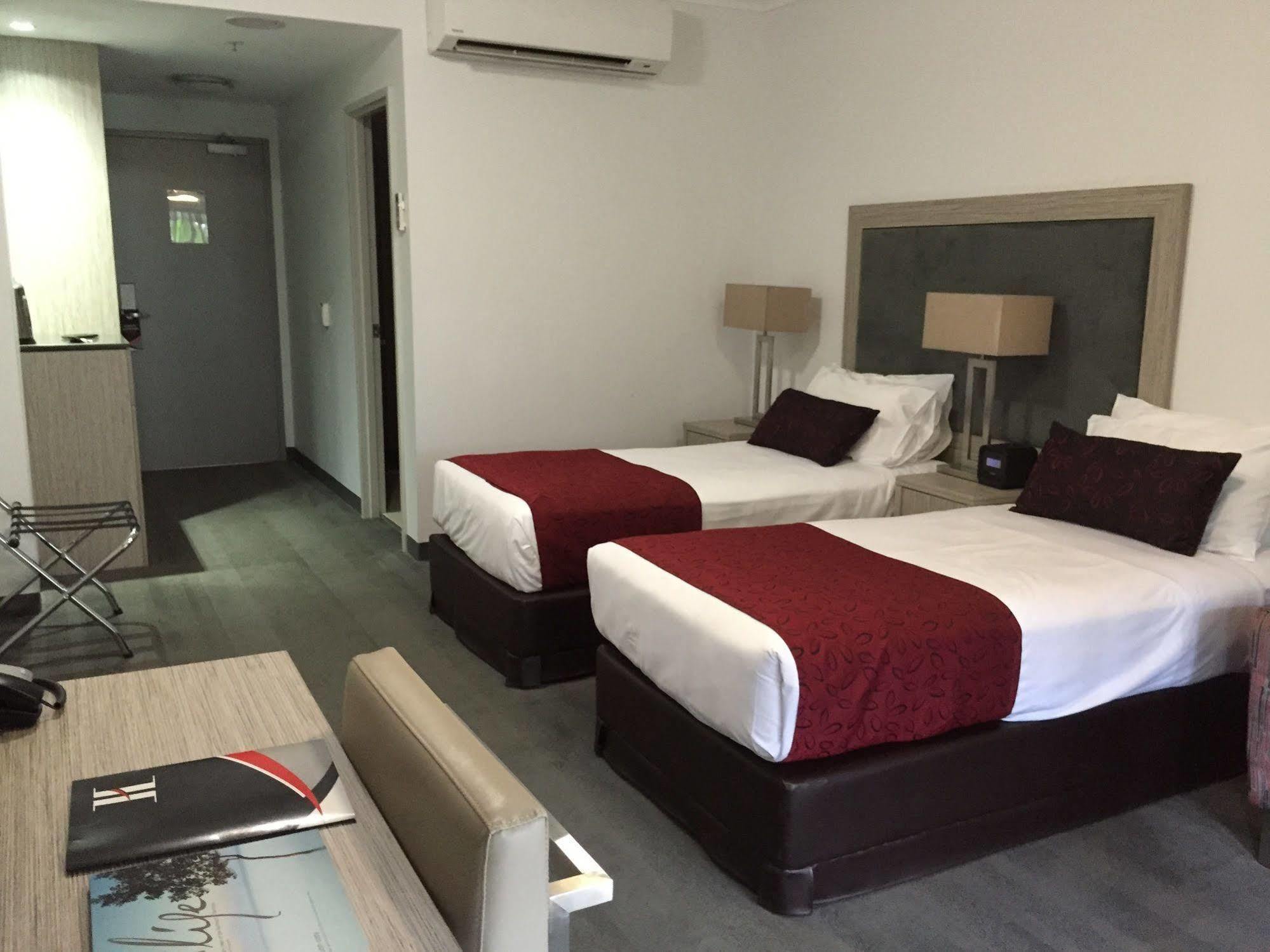 เอช ออน สมิธ โฮเต็ล Hotel ดาร์วิน ภายนอก รูปภาพ