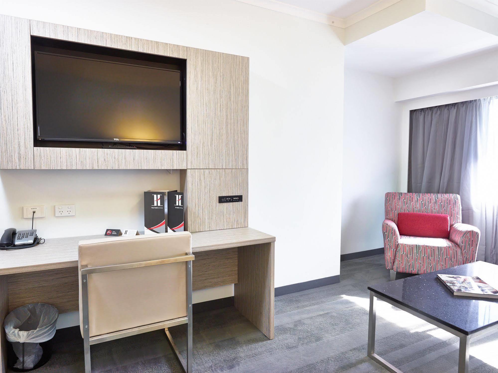 เอช ออน สมิธ โฮเต็ล Hotel ดาร์วิน ภายนอก รูปภาพ